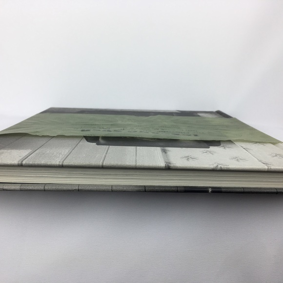 Ireland Ever: The Photographs Of Jill Freedman Hardcover Coffee Table Book - Picture 4 of 10